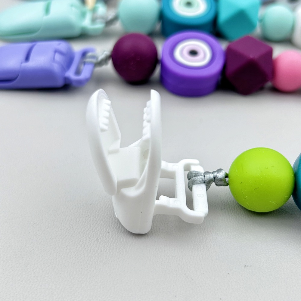 Personalizado inglês russo sil - Baby Pacifier Clip avaliação e preço